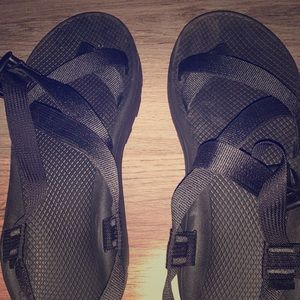 Black Chaco sandals! (Hardly worn)